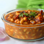 Baked Beans Butter Masala: la ricetta cremosa pronta in 35 minuti